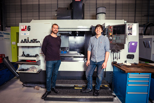 FourJaw CEO Chris Iveson (left) and CTO Robin Hartley-Willows (right)