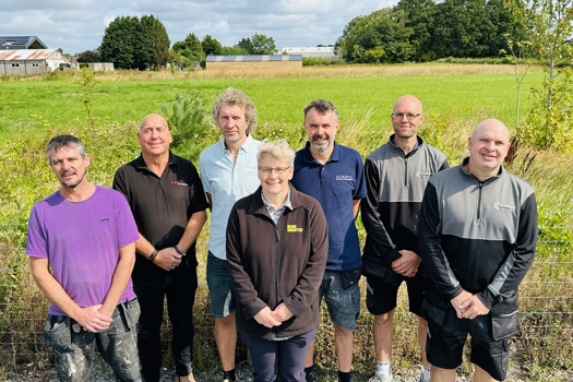 L-R: Mark Haworth (MJH Joinery) Paul Bimpson (Reverse Engineering) Andy Walsh (Rustic Tubs) Sarah Woodhams (Made Smarter) Steve Hill (Surefit) Lee Ellis and Mike Cripps (C&E Aluminium Systems)